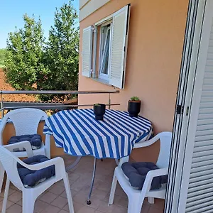  Apartment Valbandon
